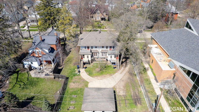 186 W 12th St, Holland, MI 49423 - birds eye view of property with a residential view