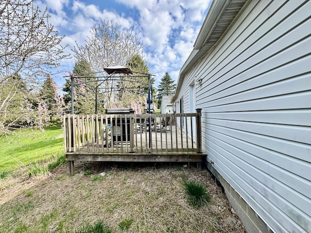 1088 Kern Rd, Fowlerville, MI 48836 - view of deck