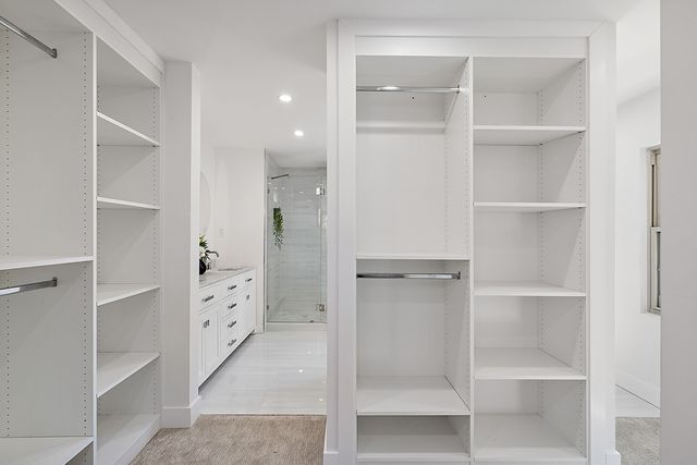 2423 Chicago Blvd, Detroit, MI 48206 - view of spacious closet