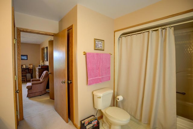 1414 Plains Rd, Leslie, MI 49251 - full bath featuring shower / tub combo with curtain and toilet