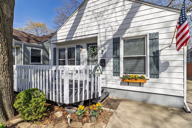 2918 N Main St, Royal Oak, MI 48073 - exterior space with a wooden deck