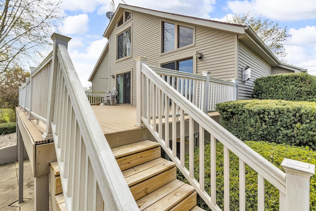 9015 Kingsley Dr, Onsted, MI 49265 - exterior space with stairs