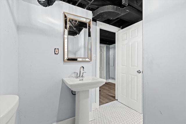 18603 Monica St, Detroit, MI 48221 - bathroom featuring toilet and a sink