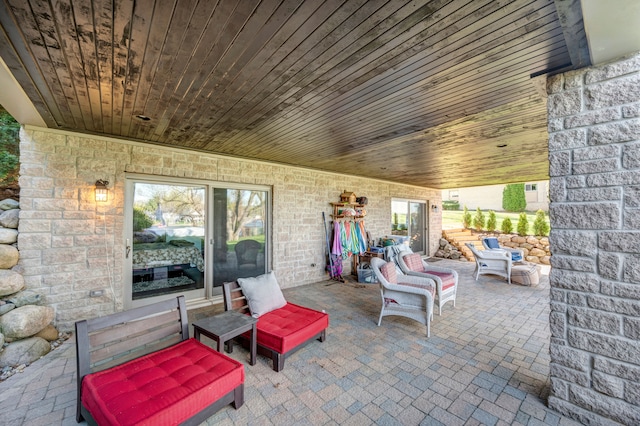 3190 Edgewood Park Dr, Commerce Twp, MI 48382 - view of patio / terrace