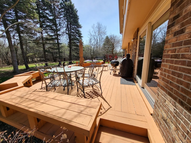 6358 Timberwood S, West Bloomfield, MI 48322 - deck with outdoor dining space