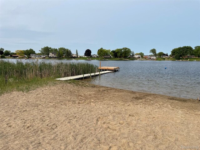 140 Indian Knolls St, Oxford, MI 48371 - dock area with a water view