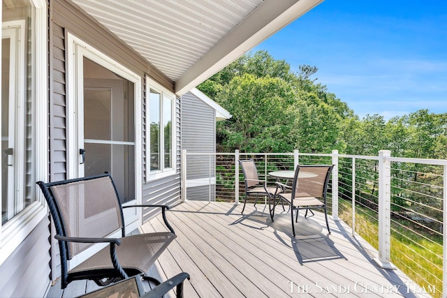 810 S Harbor Dr Unit 21, Grand Haven, MI 49417 - view of deck