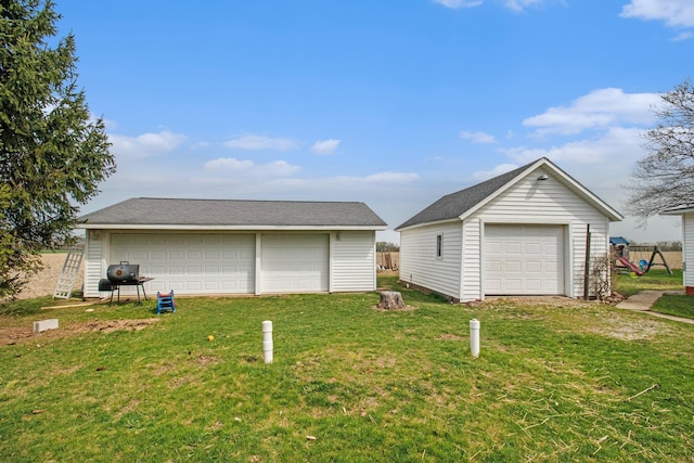 view of detached garage