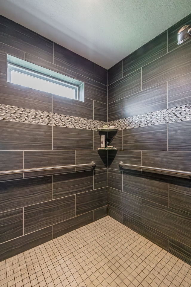 10207 Dodge Rd, Otisville, MI 48463 - full bathroom featuring tiled shower