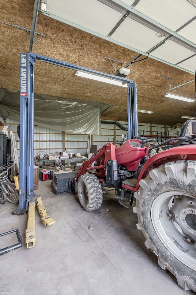 10207 Dodge Rd, Otisville, MI 48463 - view of garage