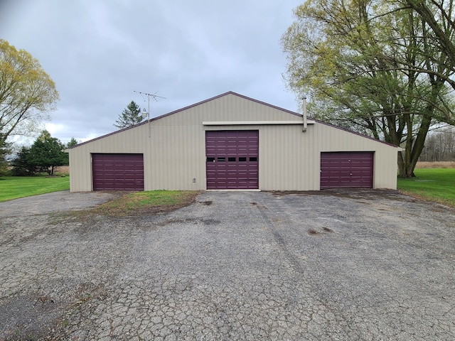 24800 Dayton Rd, Armada, MI 48005 - view of detached garage