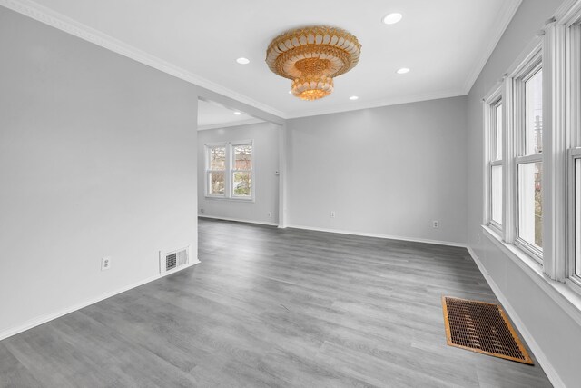 5281 Middlesex St, Dearborn, MI 48126 - spare room with visible vents, ornamental molding, and recessed lighting