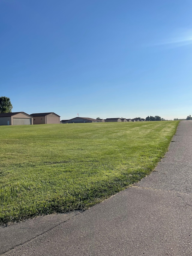 3844 Ann Dr, Flushing, MI 48433