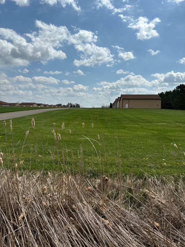 3844 Ann Dr, Flushing, MI 48433