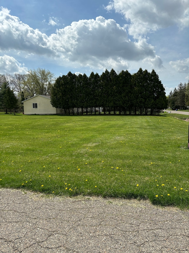 3844 Ann Dr, Flushing, MI 48433