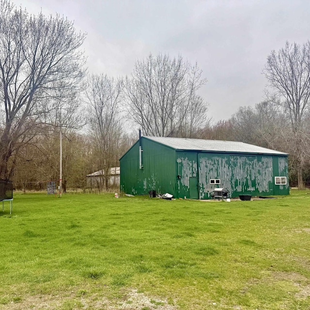 7850 Marsh Rd, Marine City, MI 48039 - view of pole building featuring a yard