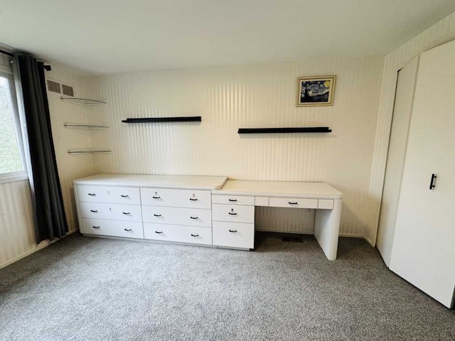 35315 Regency Ln, Farmington Hills, MI 48331 - unfurnished office featuring light carpet