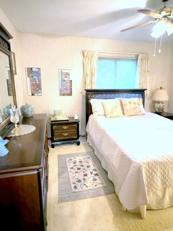 18337 Greenwald Dr, Southfield, MI 48075 - bedroom with carpet floors and ceiling fan