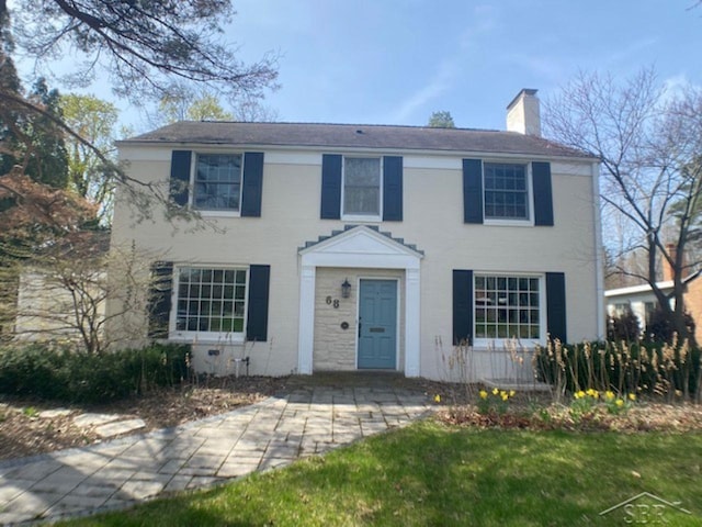 68 Davis Dr, Saginaw, MI 48602 - colonial inspired home with a chimney