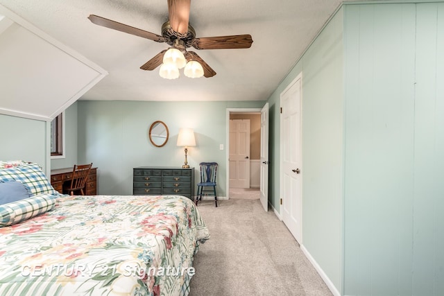 33 Ferro St, Sanford, MI 48657 - carpeted bedroom featuring baseboards and a ceiling fan