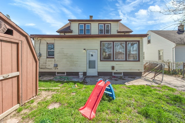 8127 Continental Ave, Warren, MI 48089 - back of property with fence and a yard