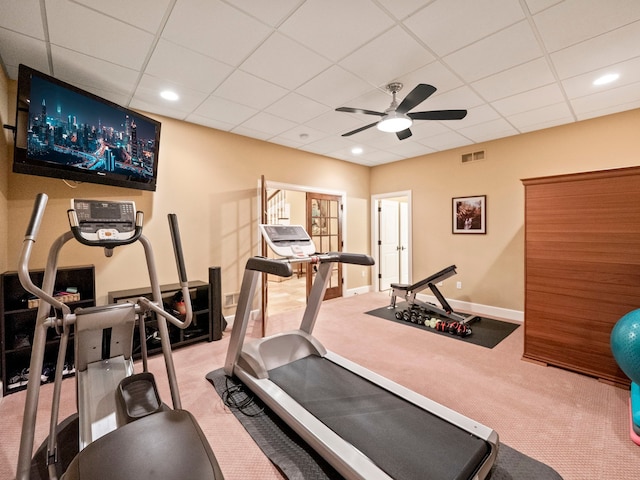 810 Highwood Dr, Bloomfield Hills, MI 48304 - exercise room featuring a ceiling fan, visible vents, a drop ceiling, and carpet