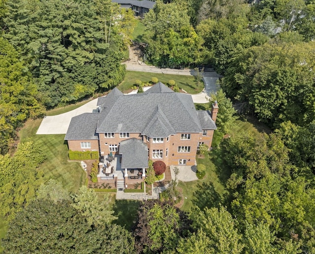 810 Highwood Dr, Bloomfield Hills, MI 48304 - drone / aerial view featuring a view of trees