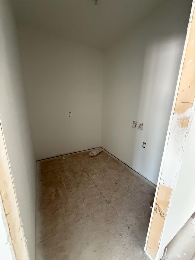 412 Sabine Dr Unit 11, Muskegon, MI 49442 - view of spare room
