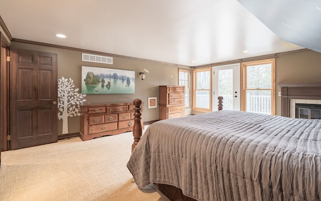 bedroom featuring visible vents, ornamental molding, access to outside, light carpet, and recessed lighting