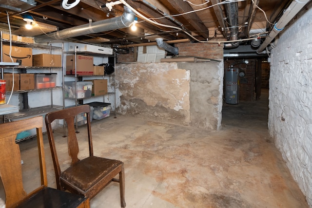 117 Bradley St, Romeo, MI 48065 - unfinished basement featuring water heater