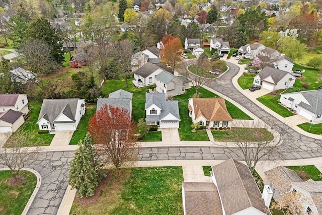 514 Mill Pond Dr, Fenton, MI 48430 - bird's eye view featuring a residential view