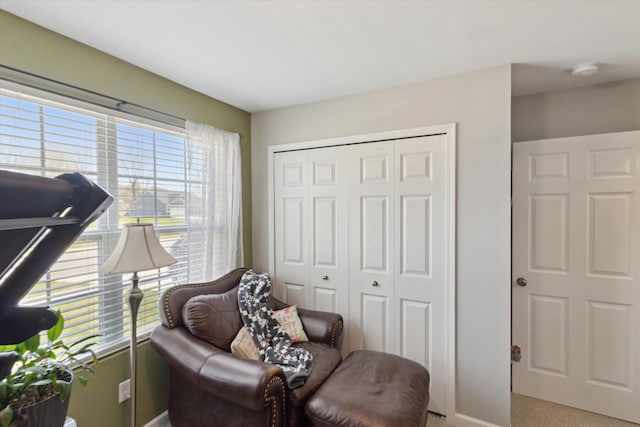 living area with baseboards