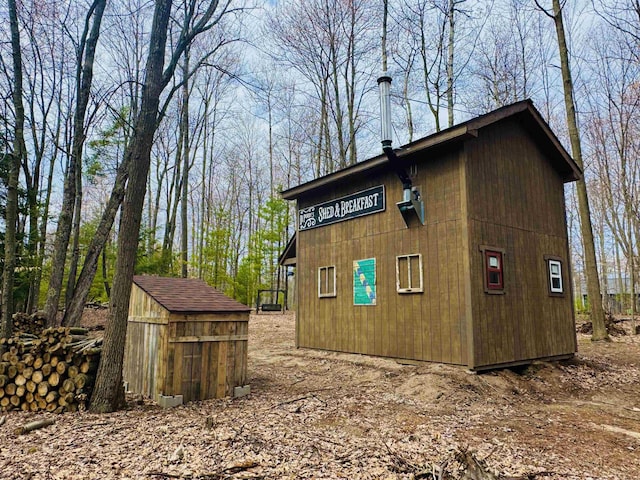 Cathedral Ave, Interlochen, MI 49643