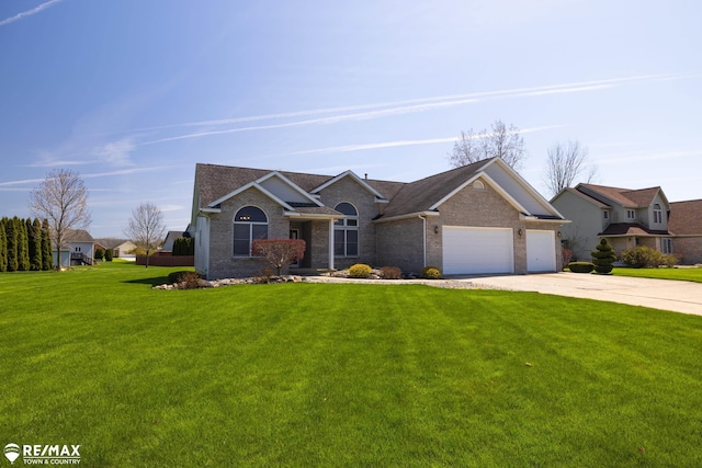 7077 Crosswinds Dr, Swartz Creek, MI 48473 - ranch-style home featuring driveway, roof with shingles, a front yard, brick siding, and a garage