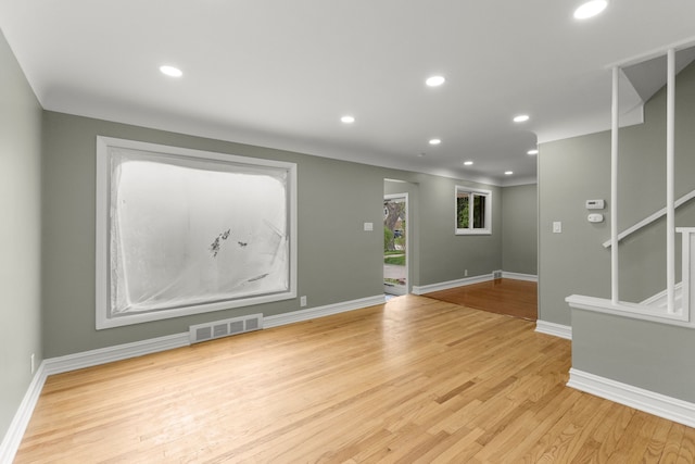 15167 Keppen Ave, Allen Park, MI 48101 - interior space with baseboards, recessed lighting, light wood-style flooring, and visible vents