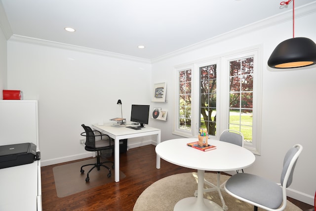office space with crown molding, baseboards, recessed lighting, and wood finished floors