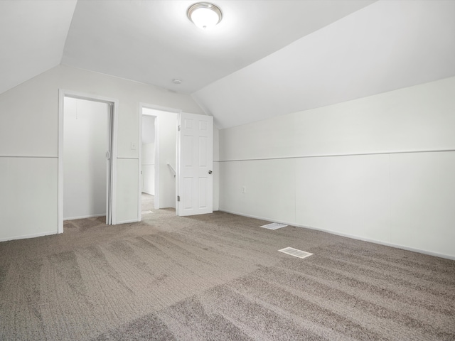 22625 Oaklane St, Warren, MI 48089 - bonus room featuring carpet floors, lofted ceiling, and visible vents