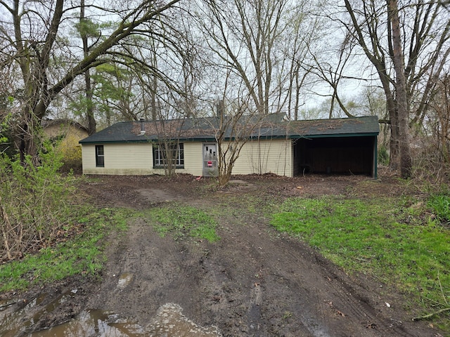 view of front of property