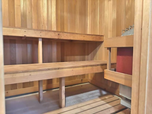 view of sauna / steam room