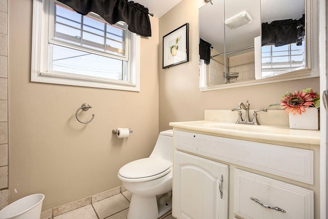 18643 Bittersweet, Fraser, MI 48026 - full bathroom featuring toilet, vanity, a shower with shower curtain, and baseboards