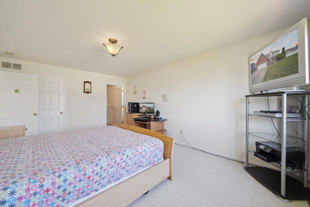 61 Old Carriage Ln, Lapeer, MI 48446 - carpeted bedroom featuring visible vents