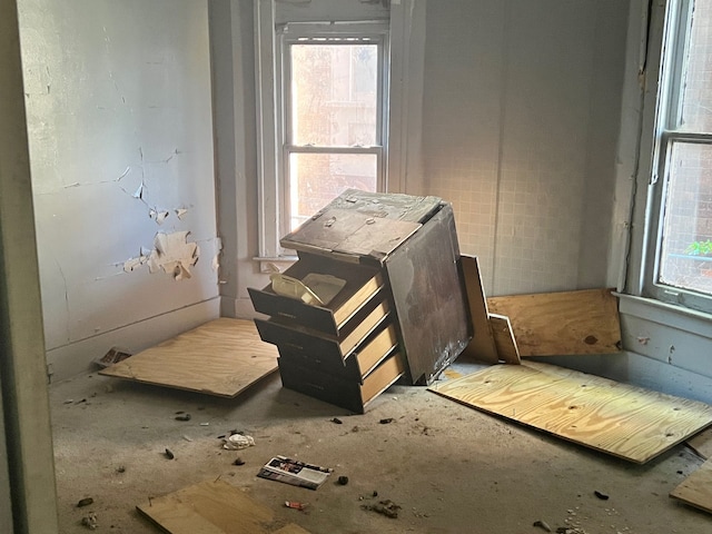 130 Gladstone St, Detroit, MI 48202 - interior space