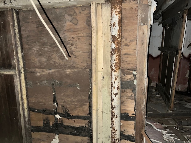130 Gladstone St, Detroit, MI 48202 - view of room details