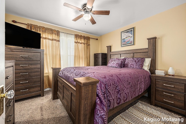 bedroom featuring carpet floors and a ceiling fan