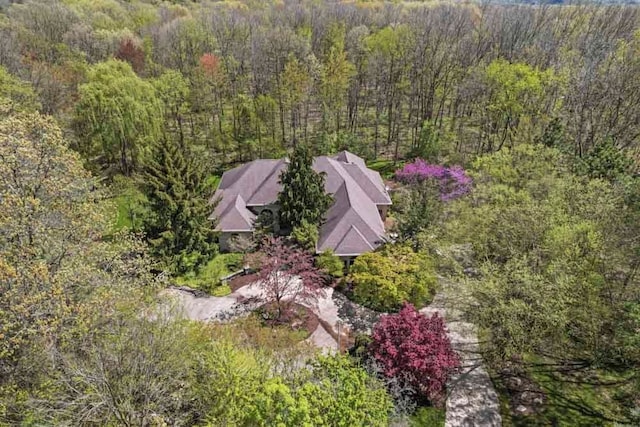 1293 Huntcliff, Milford, MI 48380 - view from above of property with a forest