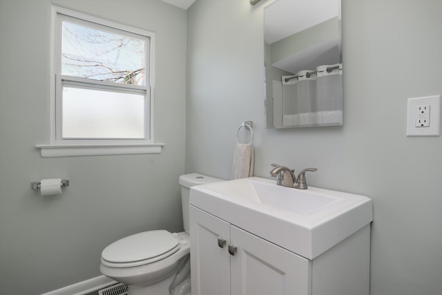 22029 Seminole St, Southfield, MI 48033 - bathroom featuring toilet, visible vents, and vanity