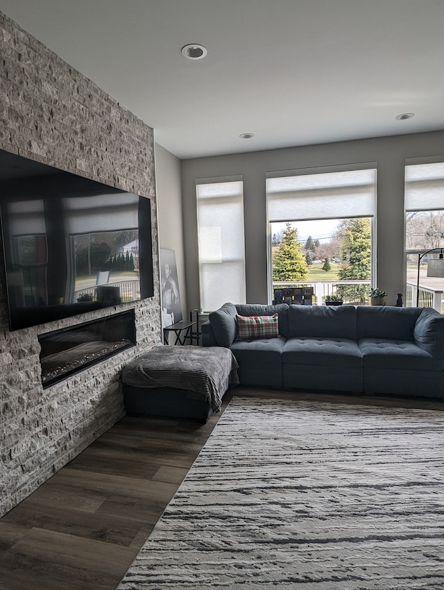 2298 Pondview Ln, Troy, MI 48085 - living area featuring recessed lighting and dark wood-style flooring