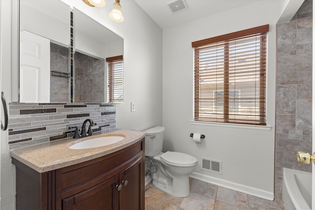 full bathroom featuring visible vents, backsplash, and a wealth of natural light
