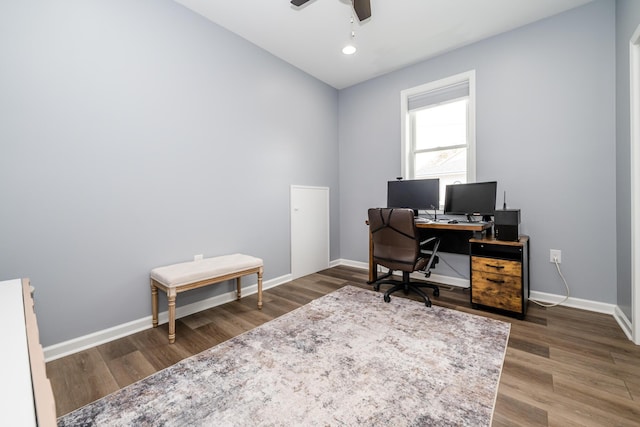 home office featuring baseboards, a ceiling fan, recessed lighting, and wood finished floors