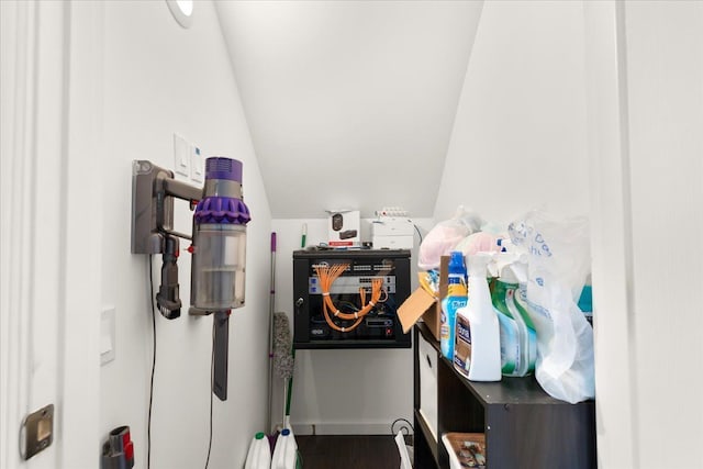114 Bernstadt St, Novi, MI 48377 - view of interior details